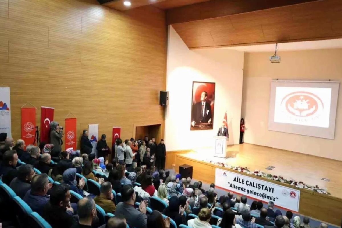 2025 Aile Yılı Çalıştayı Ağrı’da Düzenlendi