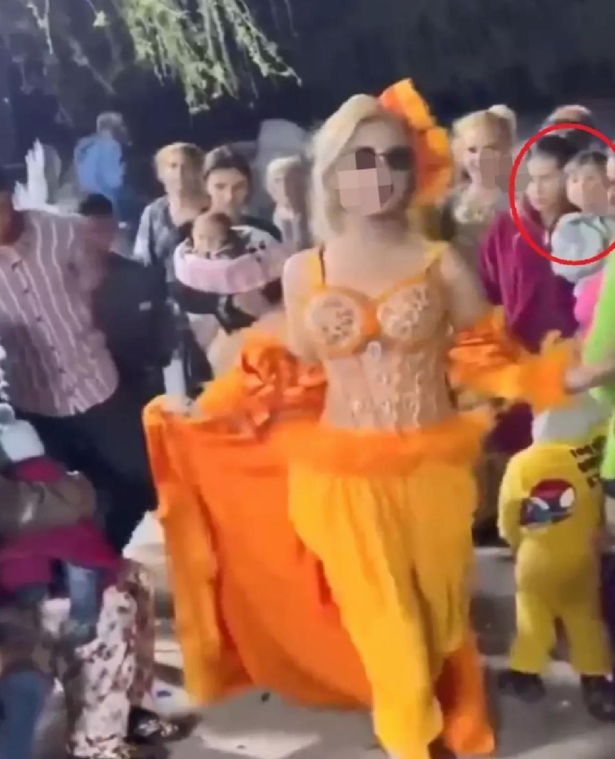 3 Yaşındaki Çocuğa Sigara İçirildi