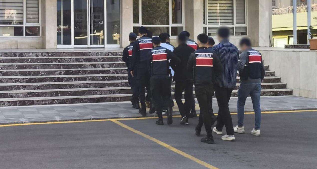 4 kişiyi silahla araziye götürüp kabusu yaşattılar: 7 tutuklama