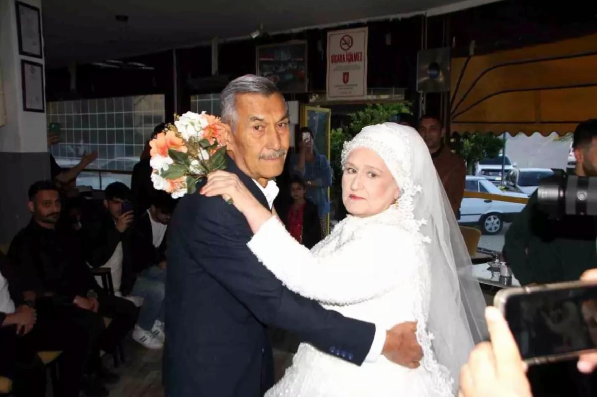 45 Yıl Sonra Gelinlik Giymenin Mutluluğu