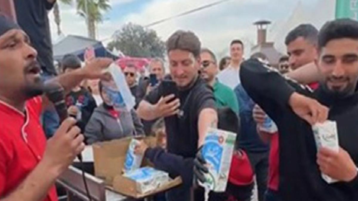 Adana’da standı kaldırılan fenomen dönerci hakkında Bakan Yumaklı’dan açıklama