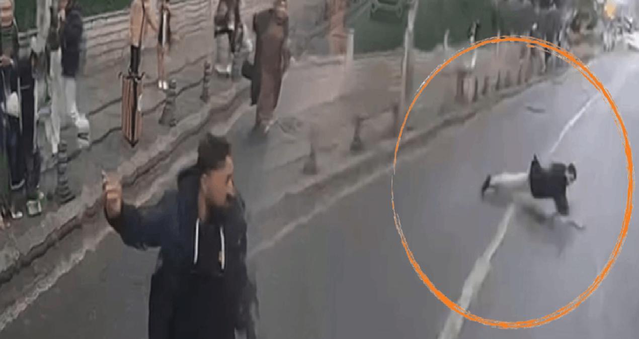 Akıl almaz olay: Seyir halindeki otobüsün önüne yattı
