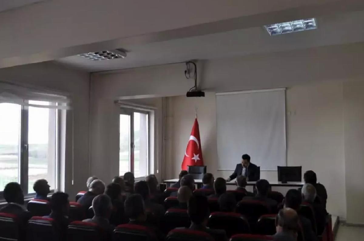 Akyaka’da Muhtarlar Toplandı