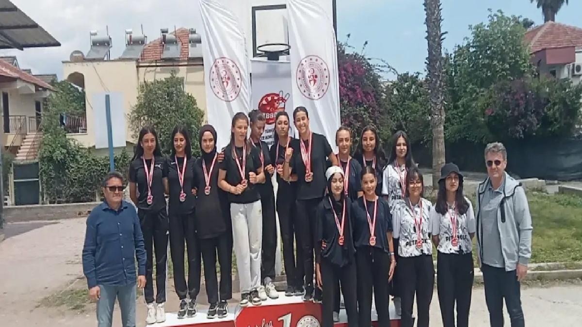 Alaçamspor Bocce Takımı’ndan Şampiyonluklar