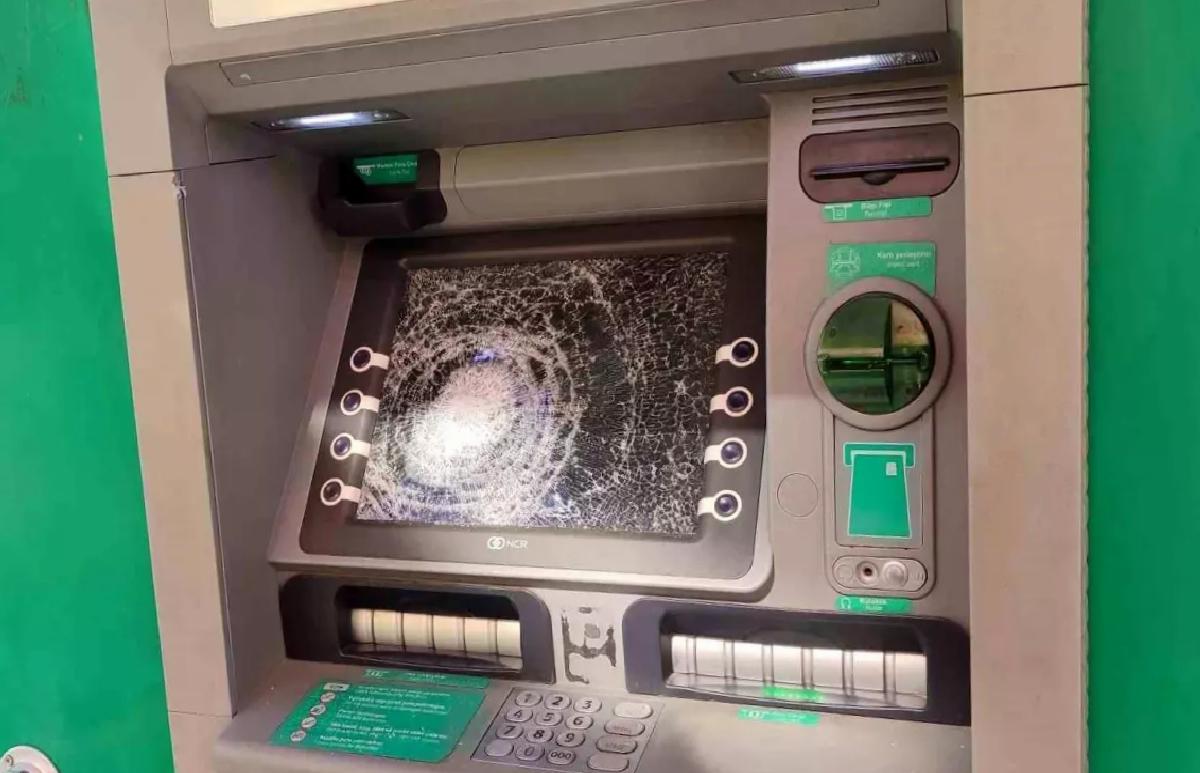 Alanya’da ATM’lere Saldırı