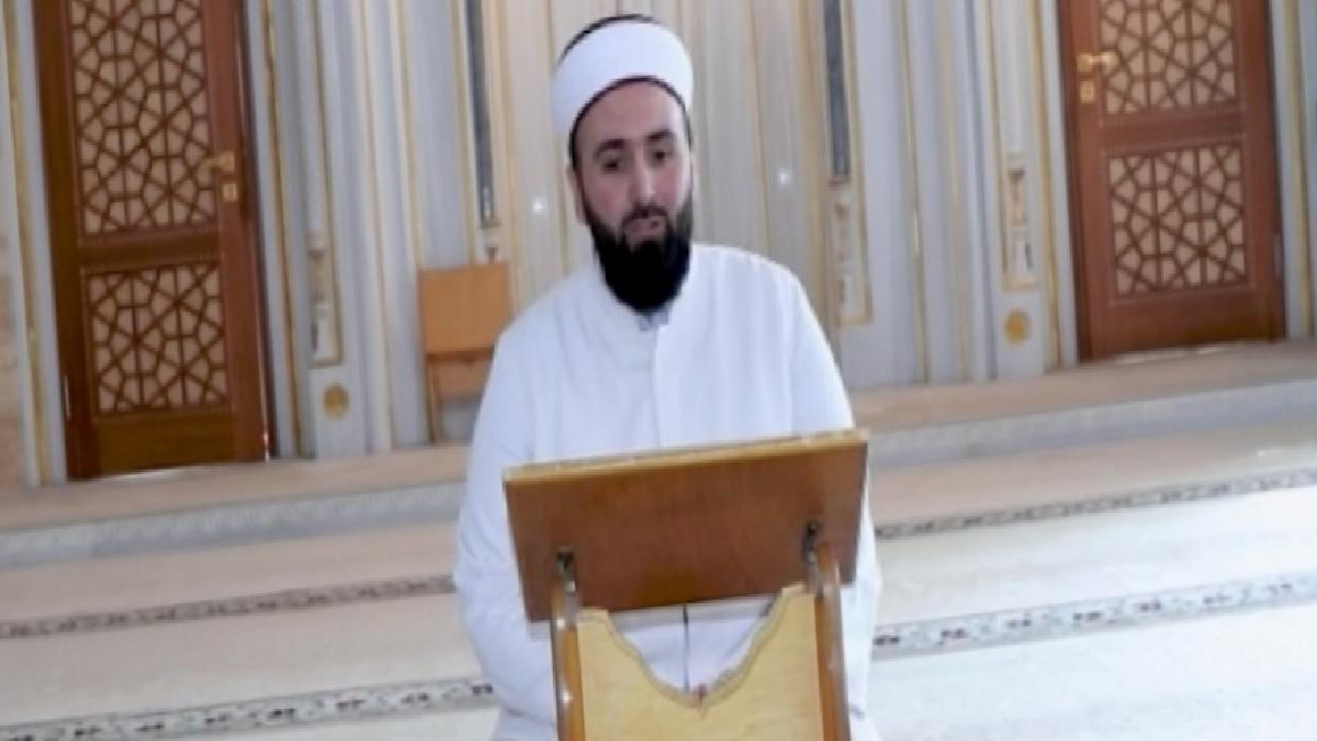 Almanya’da yetişen Türk imam, 90 kişiyi İslam’a yönlendirdi