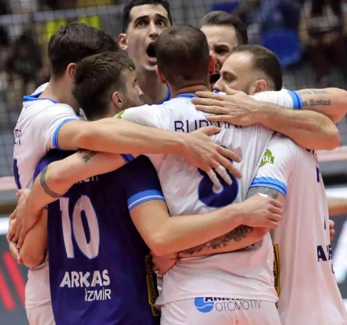 Arkas Spor, Ziraat Bankkart ile Play-Off’a çıkıyor
