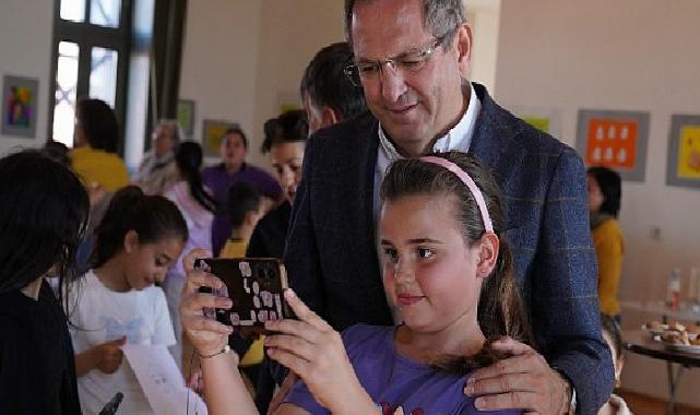 Ayvalık’ta Geleneksel Oyunlarla Dolu Renkli Bir Gün