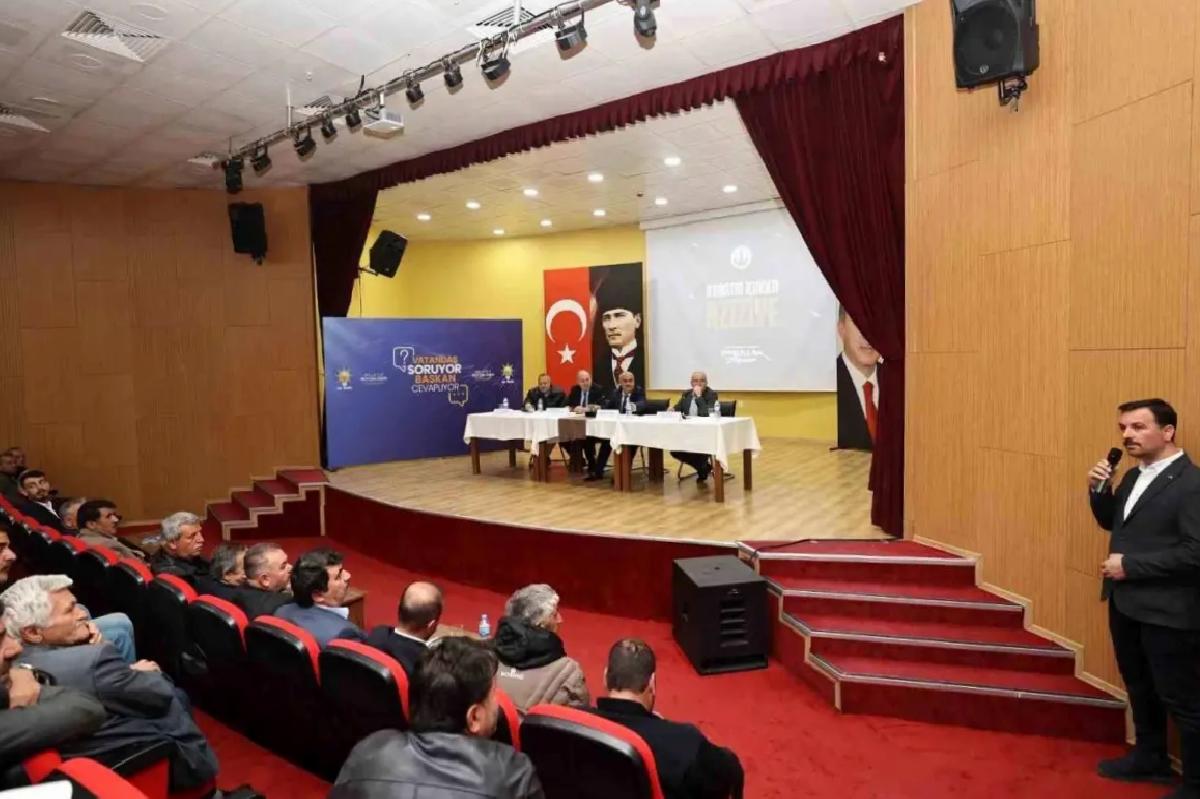 Aziziye’de vatandaş sordu, Akpunar cevapladı