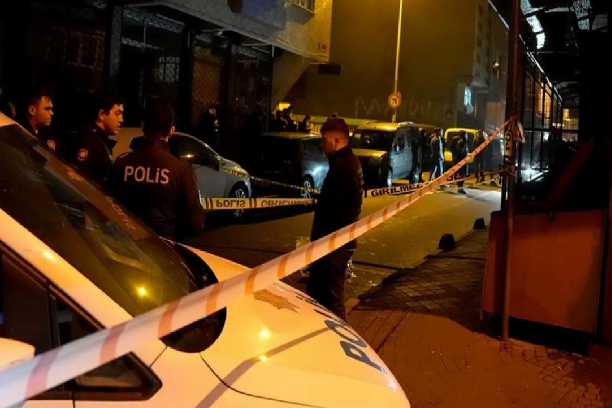 Bağcılar’da Silahlı Saldırı: Bir Bekçi Ağır Yaralandı