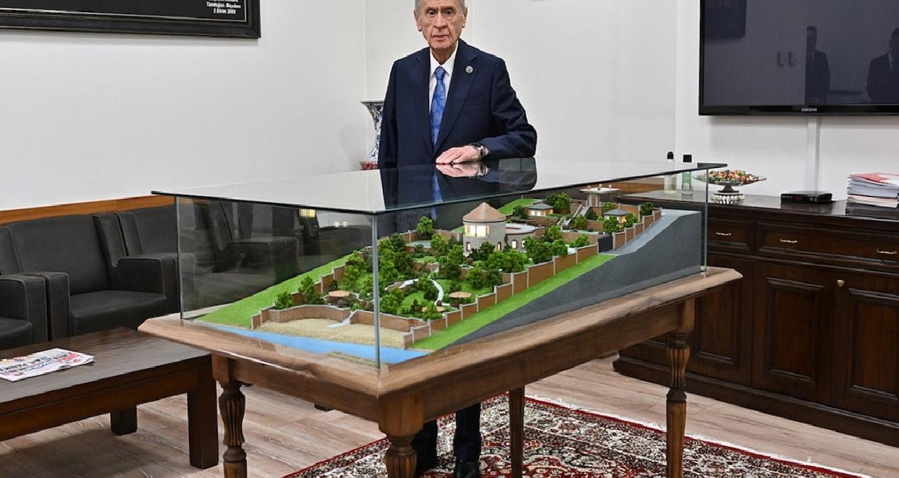 Bahçeli, Erdoğan’ın sarayına komşu oldu