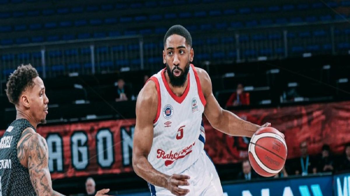 Bahçeşehir Koleji, Aliağa Petkimspor’u yendi