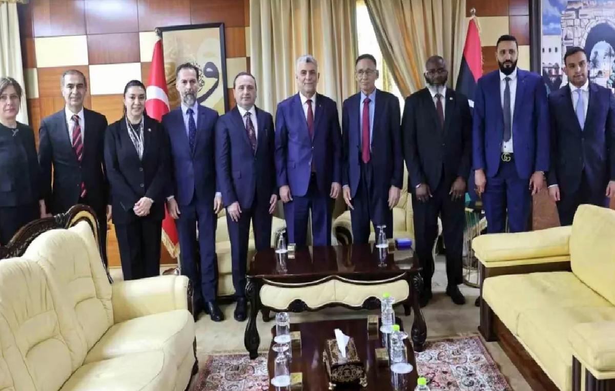 Bakan Bolat Libya’da İkili İlişkileri Güçlendiriyor