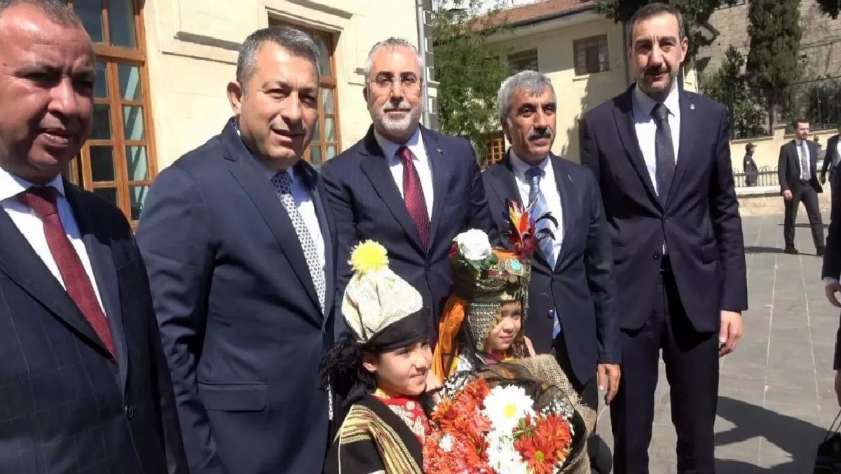 Bakan Işıkhan Kilis’te Temaslarda Bulundu