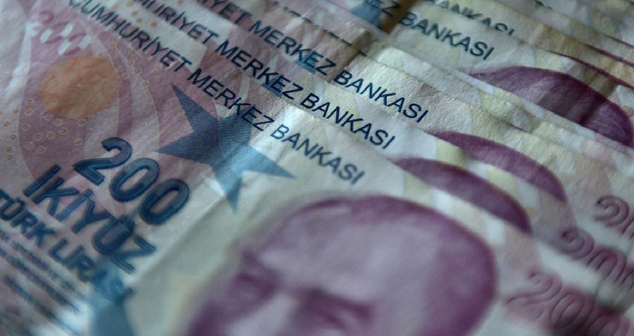 Bankalar faiz kararını beklemedi: Mevduat faizi yeniden yüzde 50