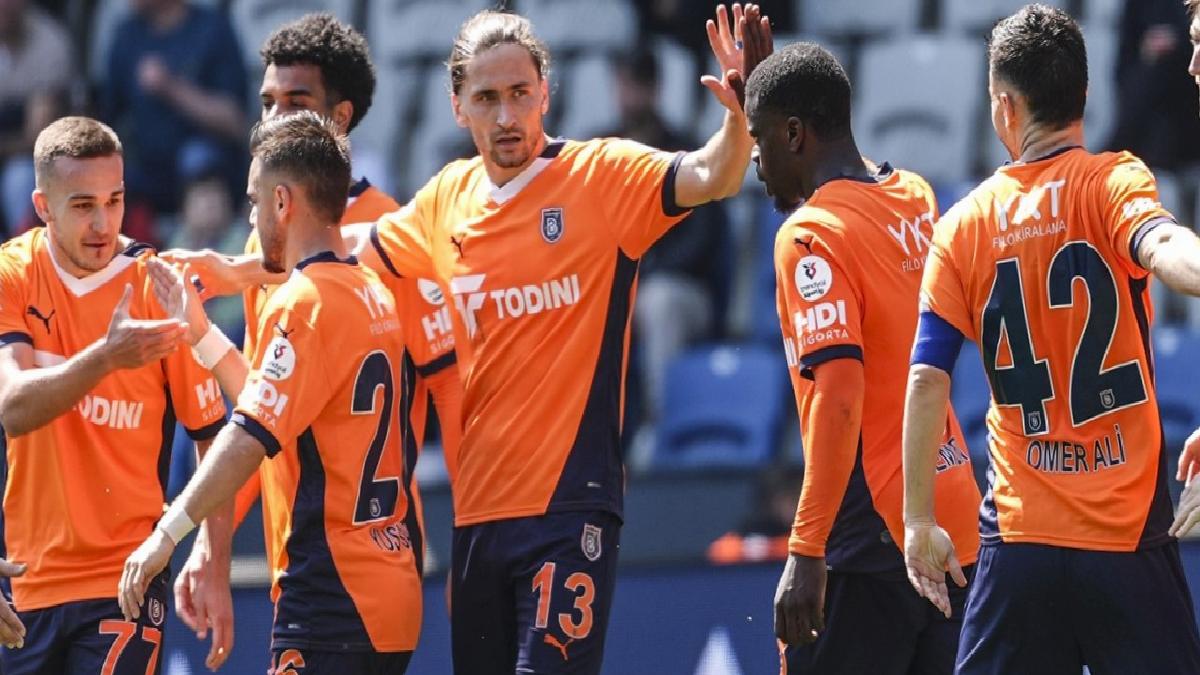 Başakşehir, Gaziantep FK’yı iki golle geçti
