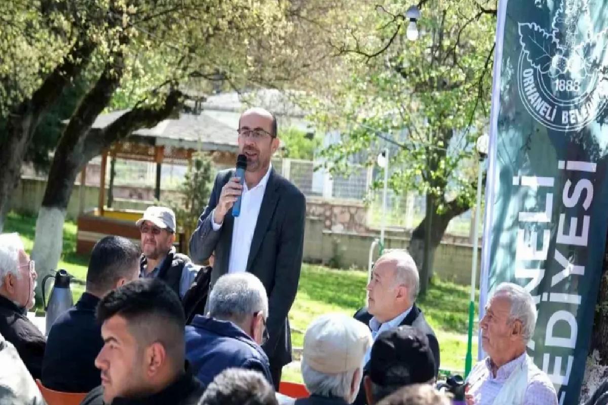 Başkan Tayır, 300 Evler Mahallesi’nde Kahvaltı Programı Düzenledi