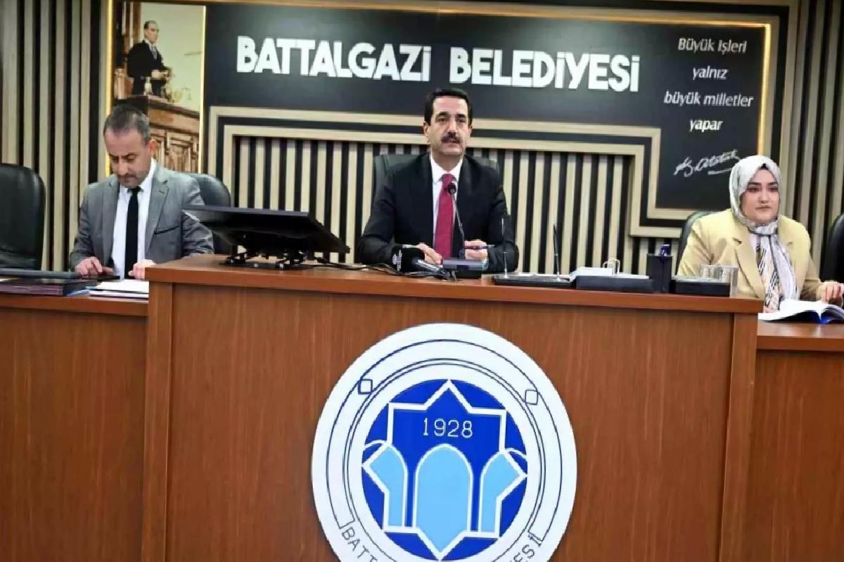 Battalgazi Belediye Başkanı’ndan Hukuksuzluğa Geçit Yok Mesajı