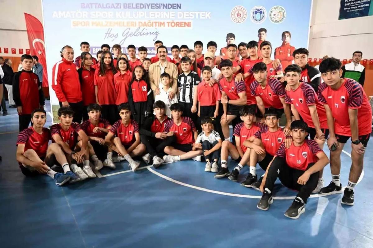 Battalgazi Belediyesi’nden Amatör Spor Kulüplerine 4,5 Milyon TL Destek