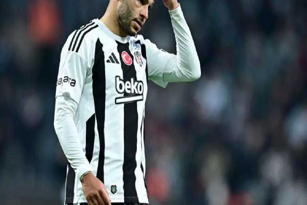 Beşiktaş, RAMS Başakşehir’e sahasında 2-0 yenildi