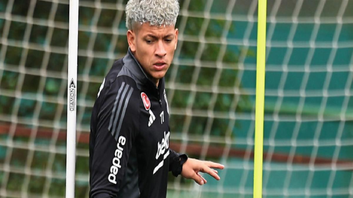 Beşiktaş’ta Elan Ricardo sakatlandı