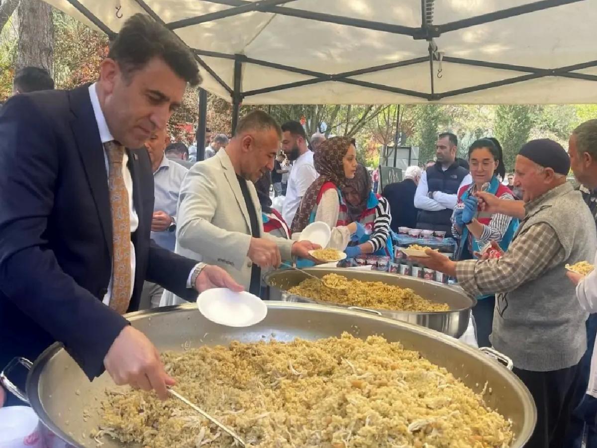 Bilecik’te Şifalı Pilav Hayrı