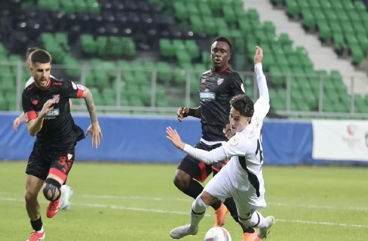 Boluspor, Karagümrük’ü 1-0 mağlup etti