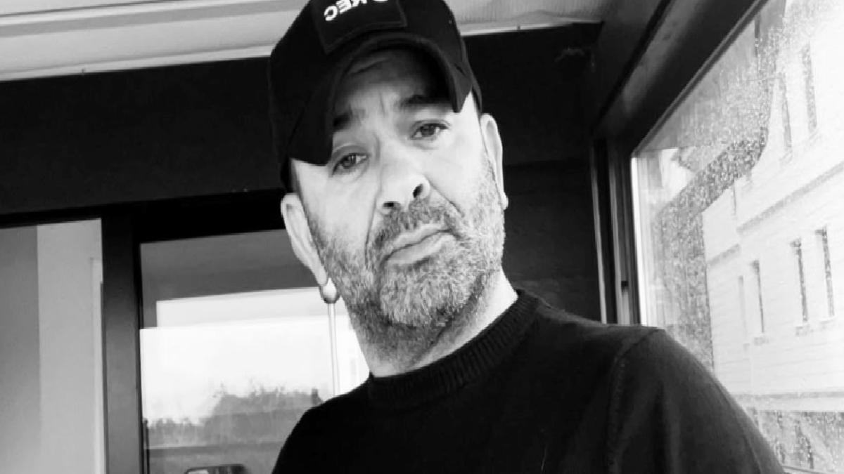 Bülent Şakrak yine küçük sevgili yaptı! Yaş farkı yine konuşuldu
