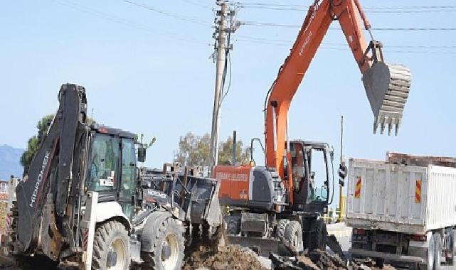 Burhaniye Belediyesi Fen İşleri Ekipleri Çalışmalarını Sürdürüyor