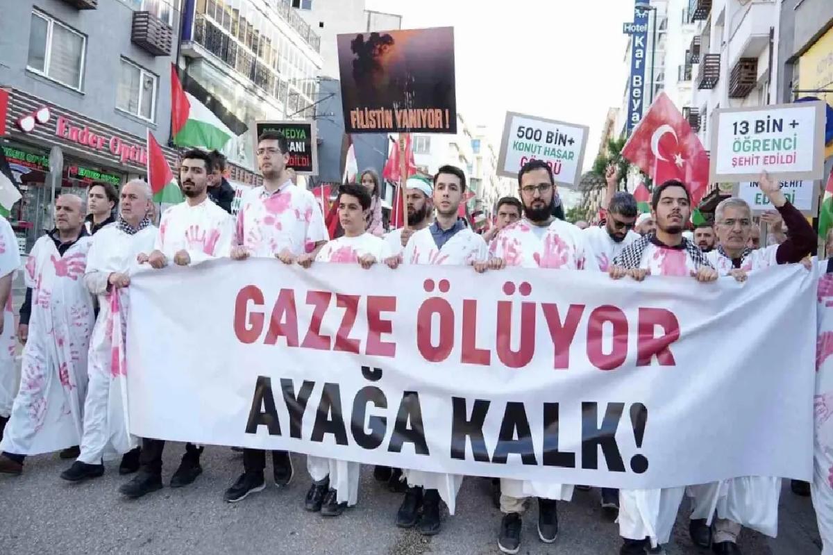 Bursa’da Gazze’ye Destek Yürüyüşü