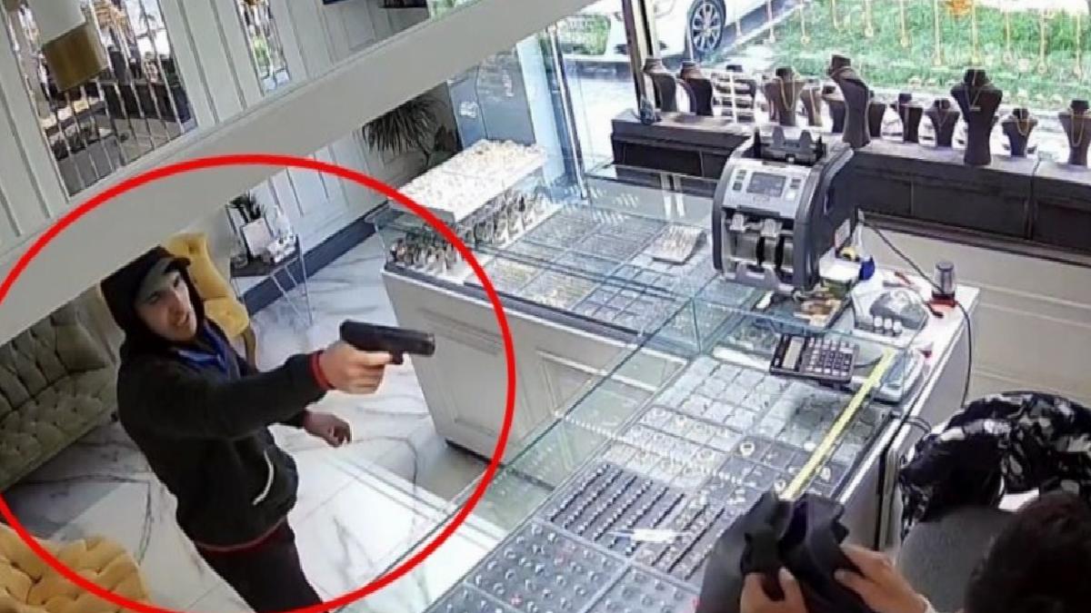 Bursa’da kuyumcu soygunu şaka sandı