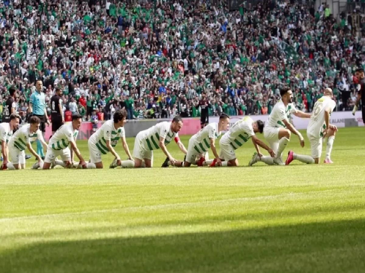 Bursaspor, 3. Lig’de Şampiyonluk İlan Etti