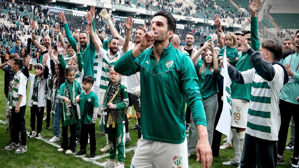 Bursaspor, şampiyonluk maçına çıkıyor