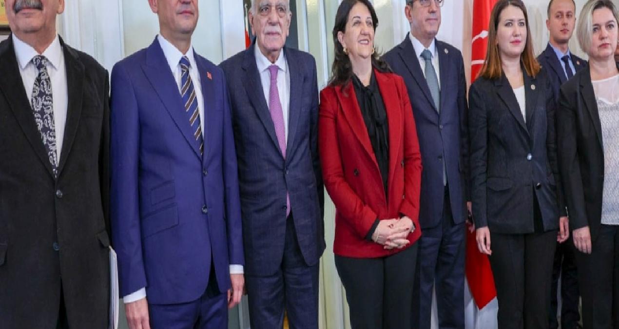 CHP lideri Özel’den Sırrı Süreyya Önder için geçmiş olsun mesajı