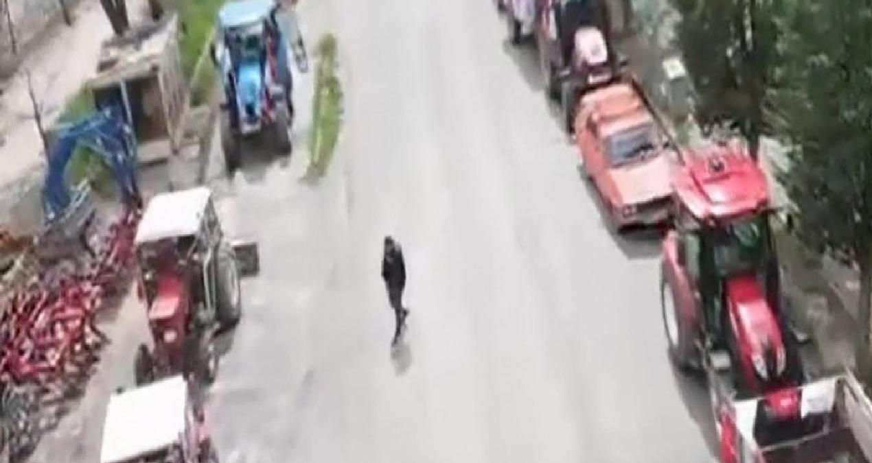 Çiftçiler bir kez daha İmamoğlu için traktörlerle eylem yaptı