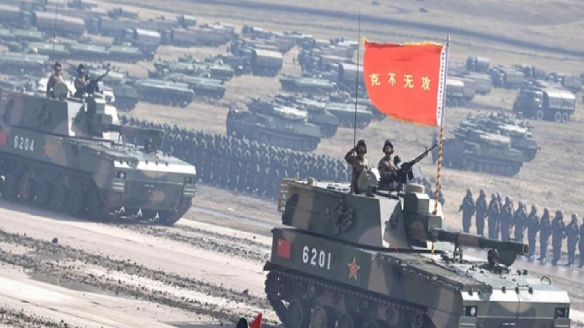 Çin, askeri tatbikatta gerçek mühimmat kullandı