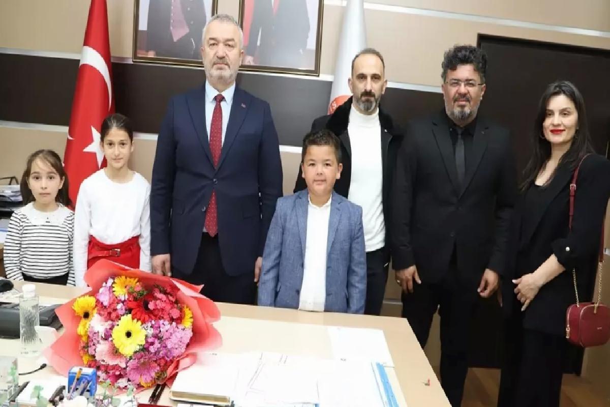 Çocuklar Başkan Oluyor!