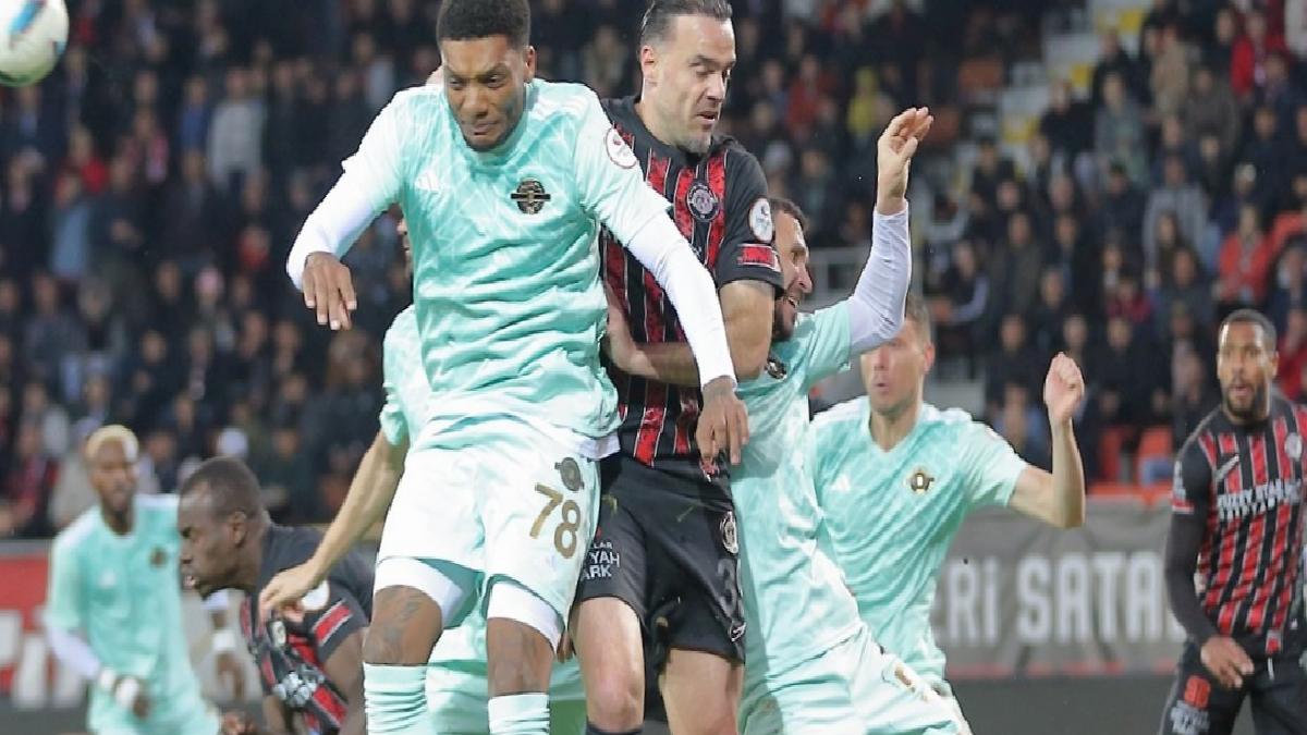 Çorum FK ile Esenler Erokspor’un düellosunda kazanan çıkmadı