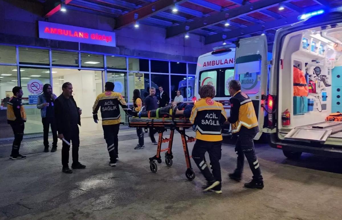 Çorum’da otomobil devrildi, çift yaralandı