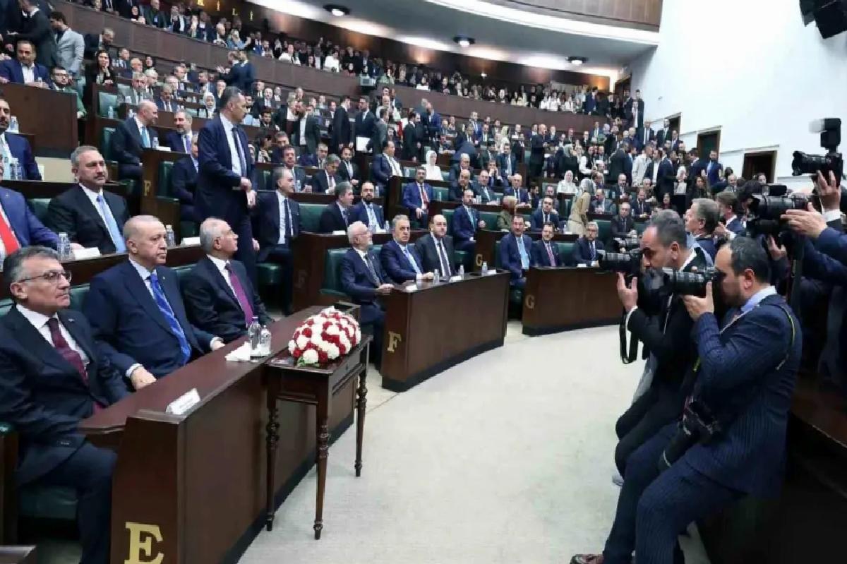 Cumhurbaşkanı Erdoğan: “Güya her işlerinde şeffaf olacaklardı, gördük ki bantçı olup çıkmışlar”
