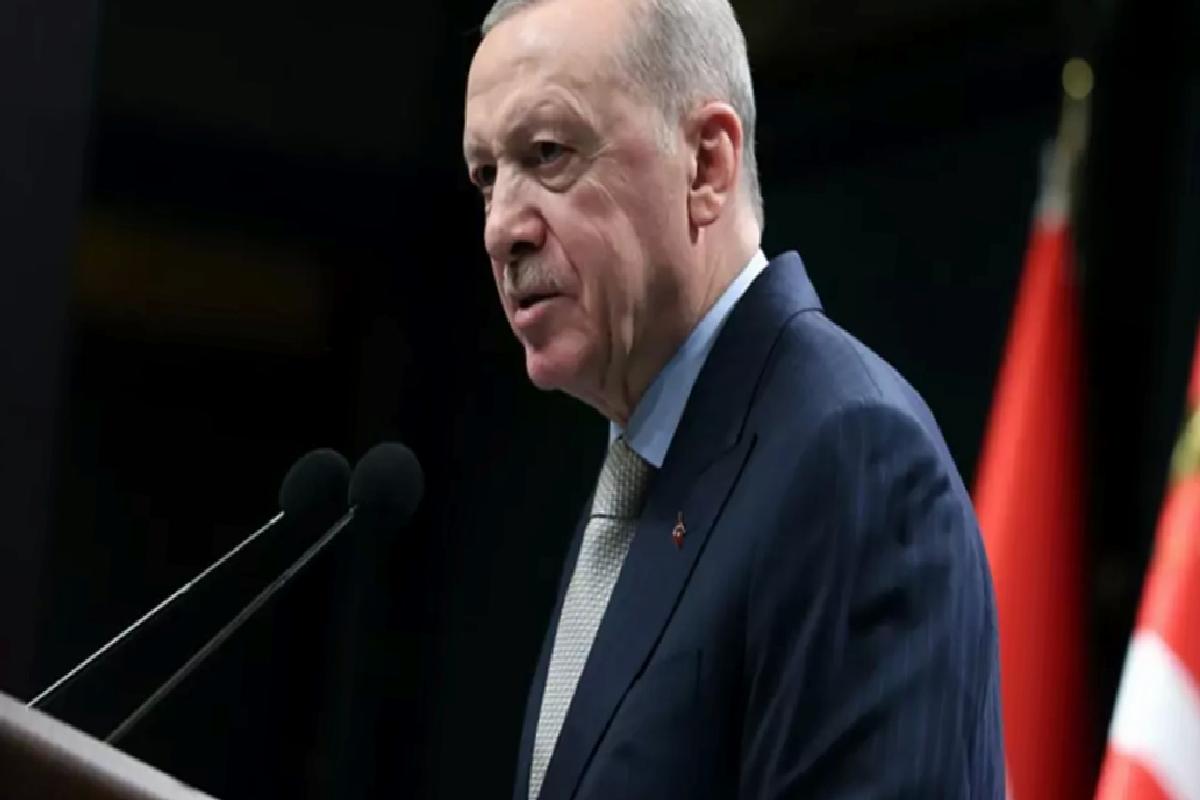 Cumhurbaşkanı Erdoğan Kabine toplantısı sonrası açıklamalarda bulunuyor.