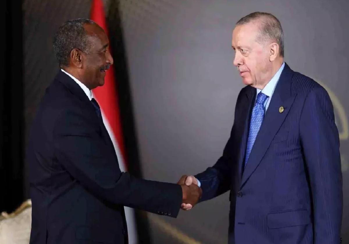 Cumhurbaşkanı Erdoğan, Sudan Egemenlik Konseyi Başkanı Ek Burhan ile görüştü