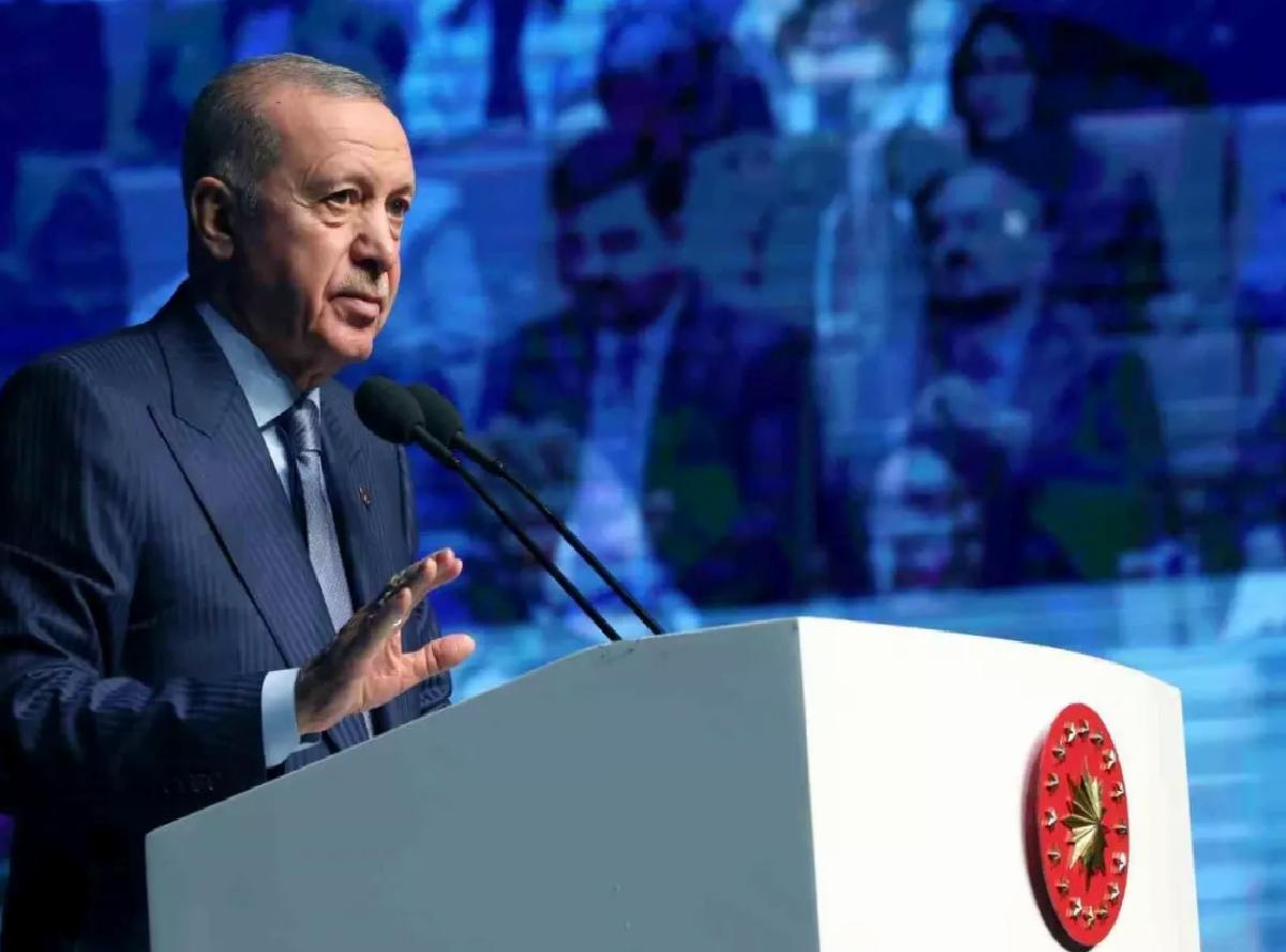 Cumhurbaşkanı Erdoğan’dan uyarı: “Nüfusumuzdaki azalış sorunu ülkemiz için savaştan daha önemli bir tehdit”