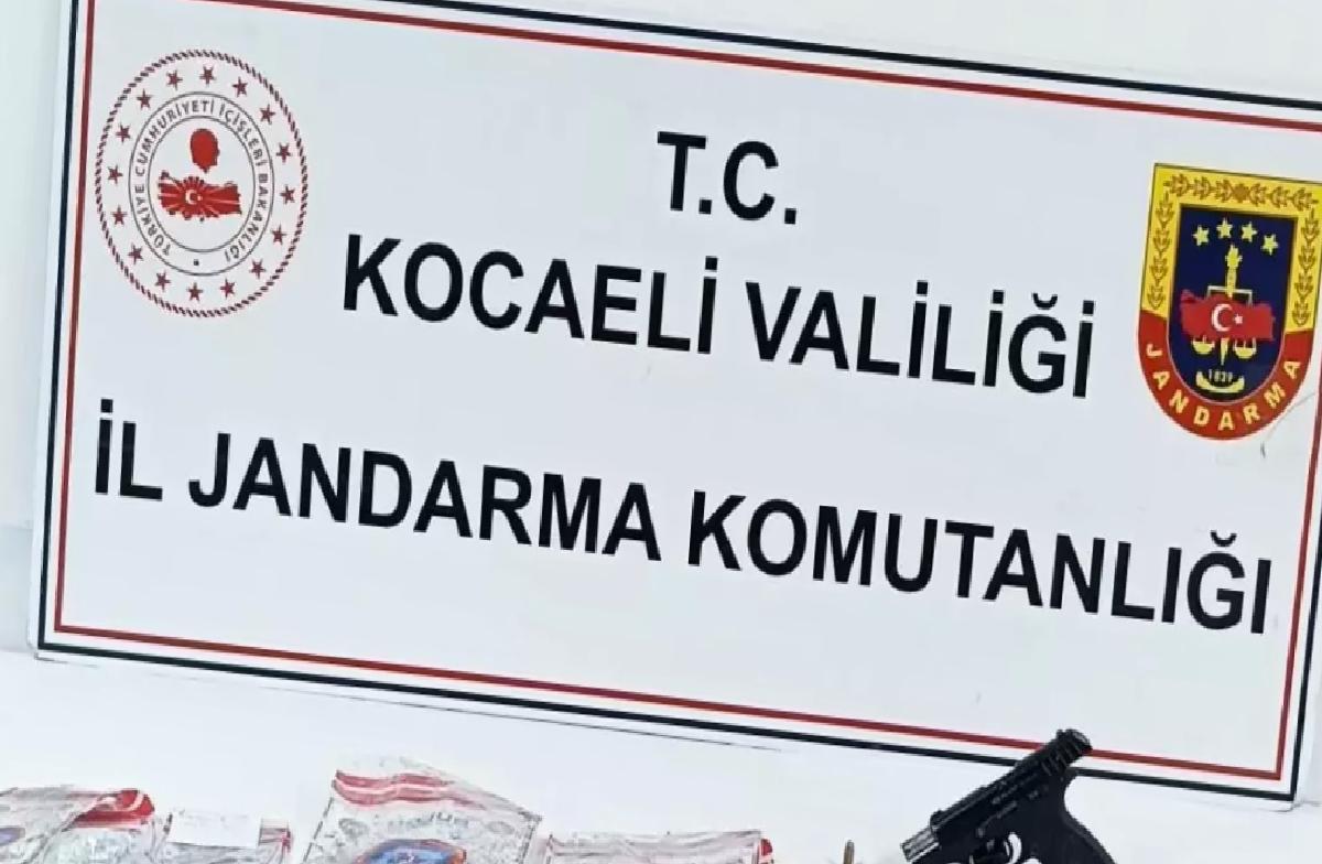 Darıca’da Operasyon: Bonzai ve Tabanca Ele Geçirildi