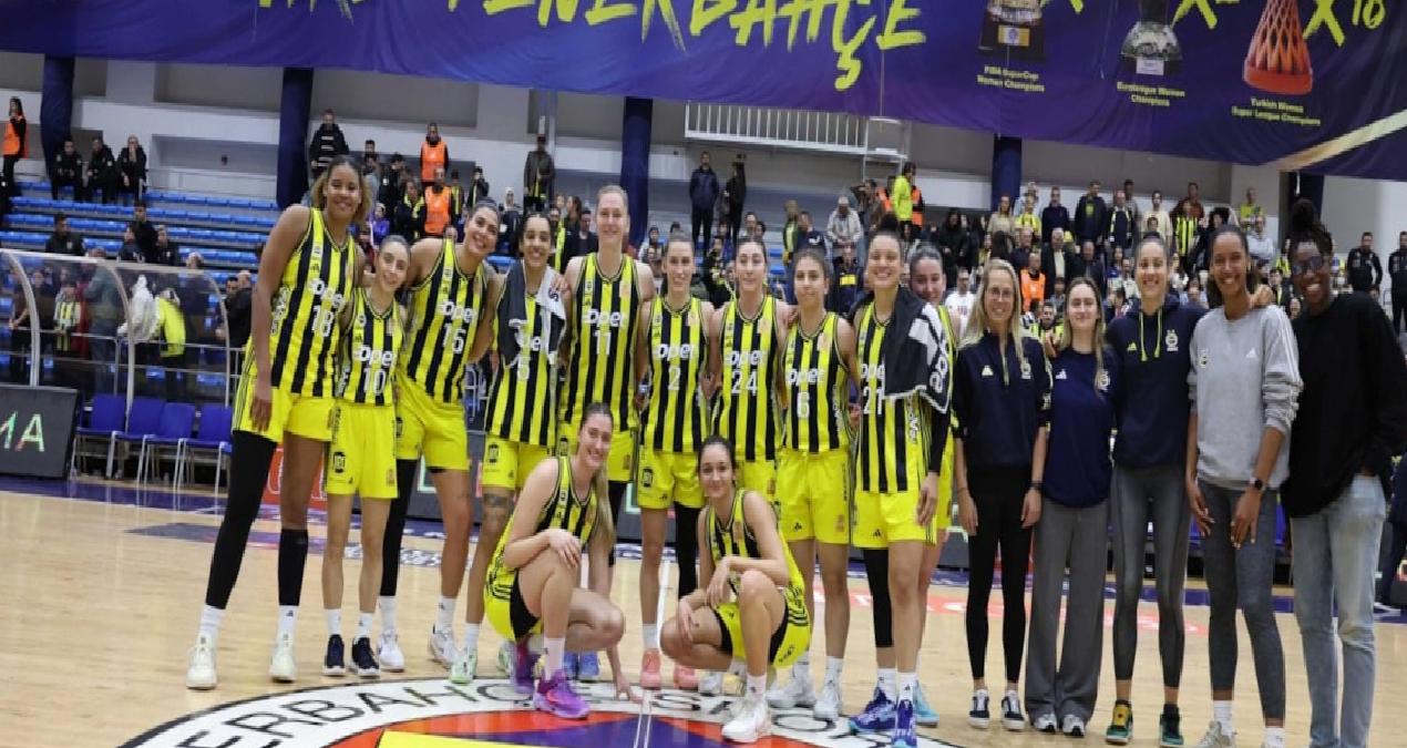 Derbide final bileti Fenerbahçe Opet’in