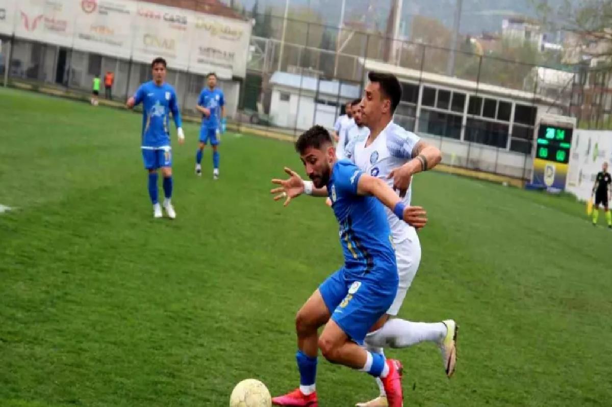 Derincespor ve Ankara Demirspor 2-2 Beraber Kaldı