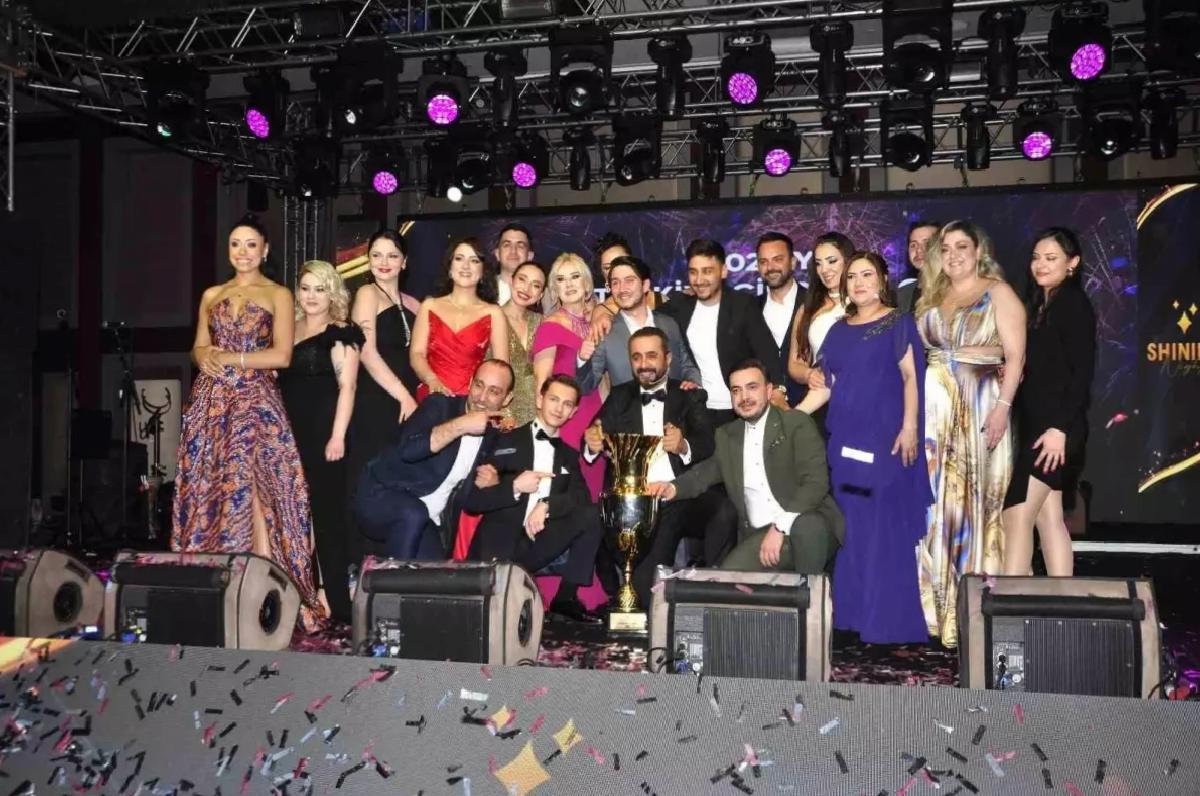Dialog Real Estate’in Shining Night Ödül Gecesi