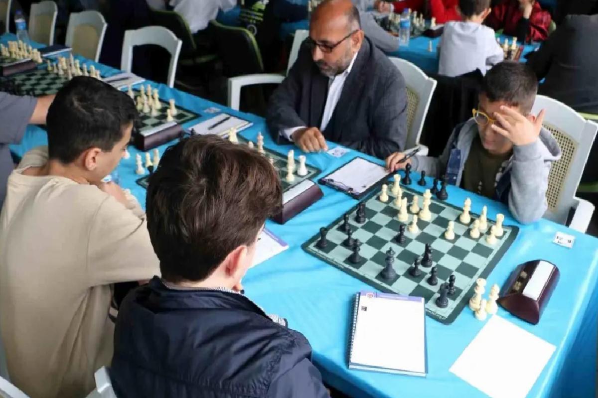 Diyarbakır’da Tarihi Satranç Turnuvası