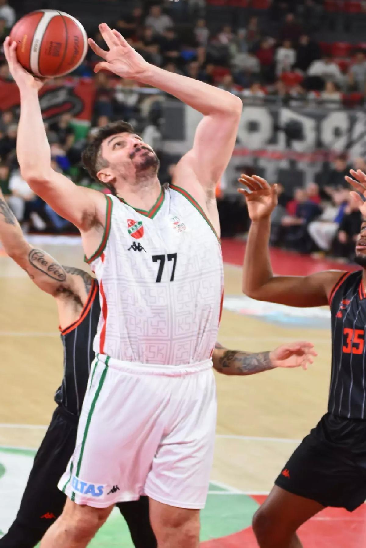 Ege Derbisi: Manisa Basket – Karşıyaka