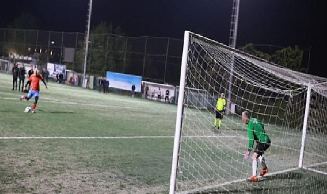 Ege Üniversitesi Masterlar Futbol Takımı şampiyonluğa uzandı